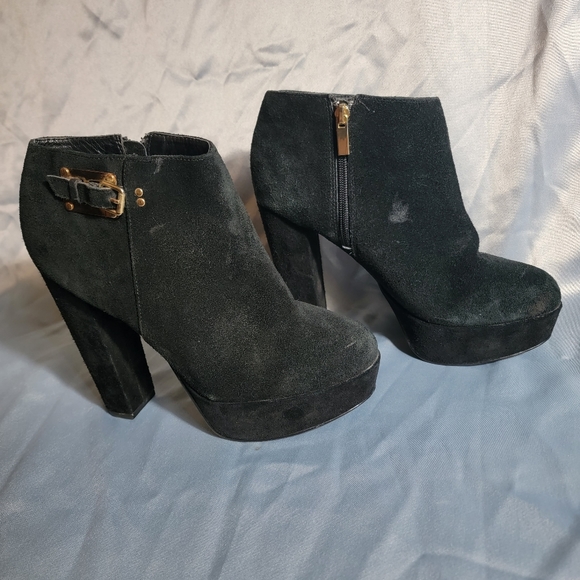 Dolce Vita Boots - Picture 2 of 3